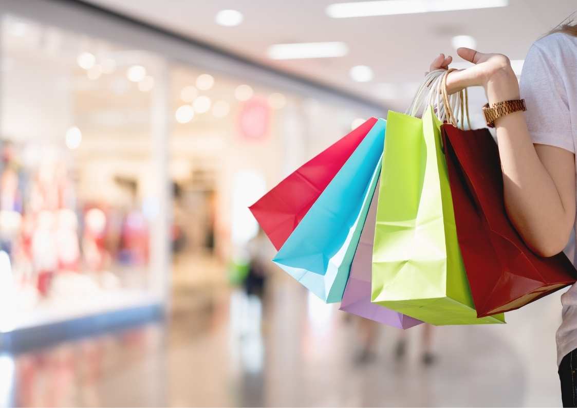 קונים בזול: כל מה שרציתם לדעת על הפטור ממע"מ - והאם זה באמת משתלם?